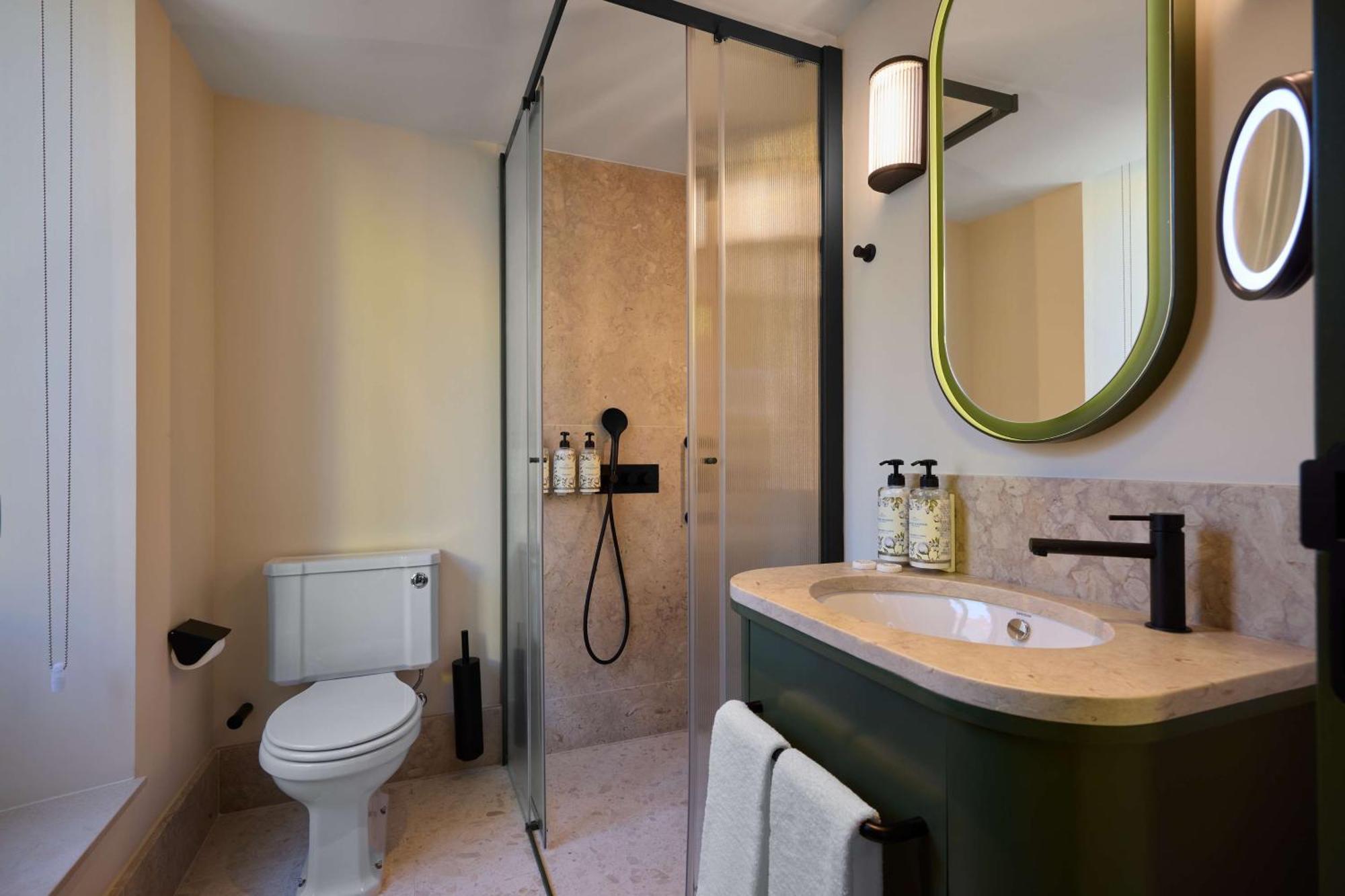 Duo Lisbon, Curio Collection By Hilton Hotel Lisbon