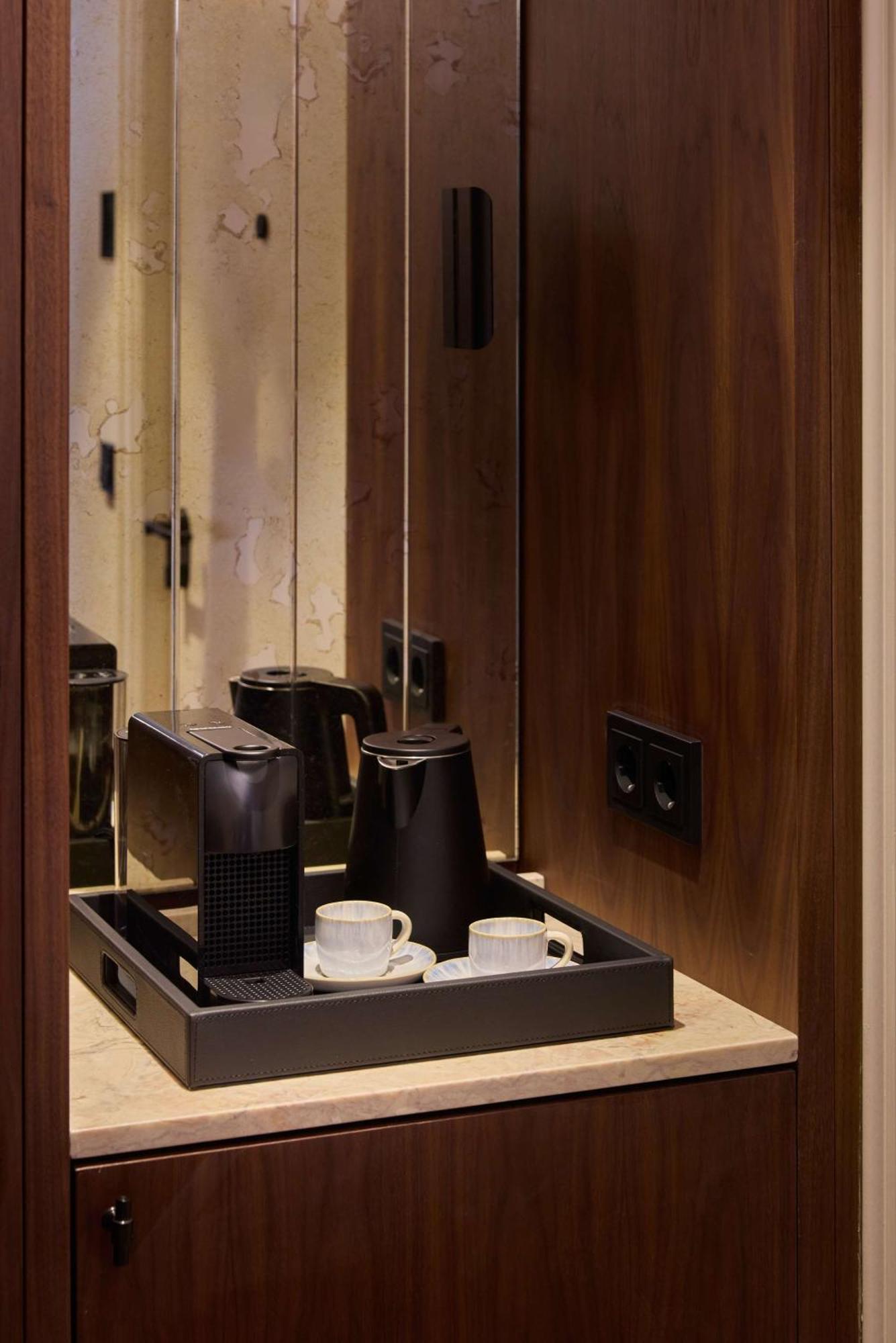 Duo Lisbon, Curio Collection By Hilton 4* Lisboa